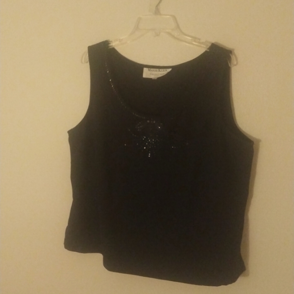 Size 20W Black tank beaded collar